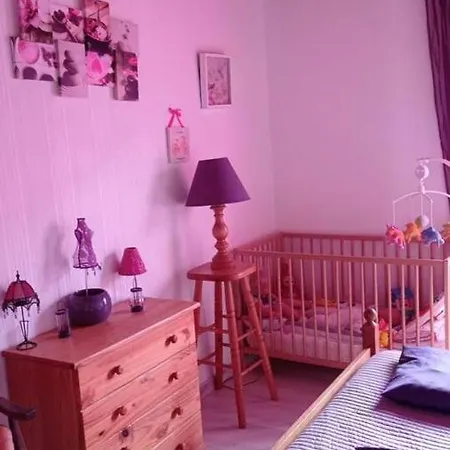 On Est Bien Chez Monique Hébergement de vacances Villeneuve-dʼOlmes