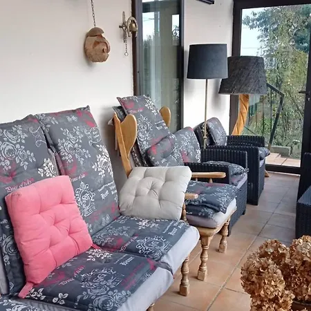 On Est Bien Chez Monique Villeneuve-dʼOlmes