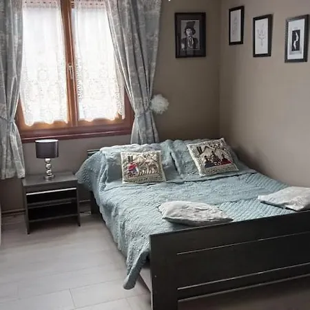 On Est Bien Chez Monique Hébergement de vacances *