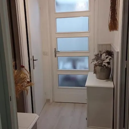 On Est Bien Chez Monique Villeneuve d'Olmes